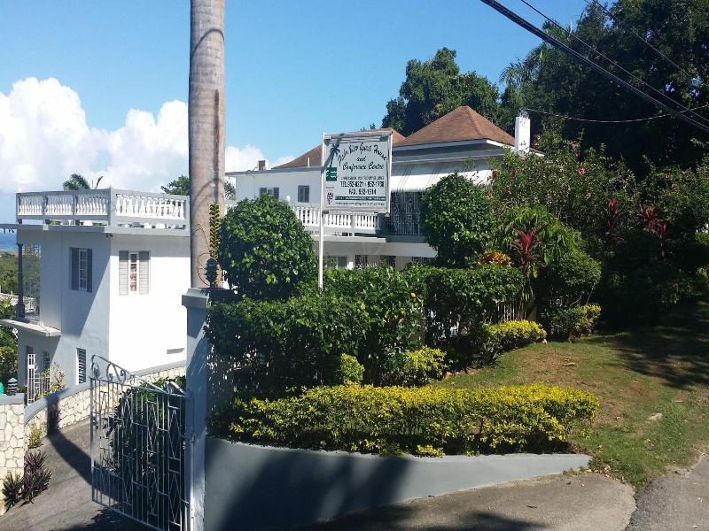 Palm View Guesthouse and Conference Centre image