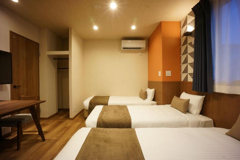 Wires Hotel James zaka image