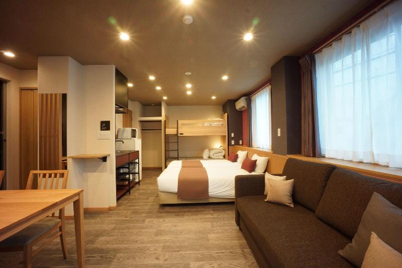 Wires Hotel James zaka image