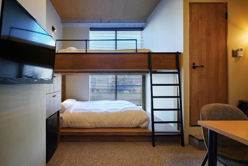 mizuka Nakasu 5 - unmanned hotel - image