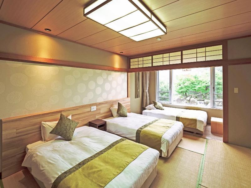 Spa Hotel Yuttarikan image
