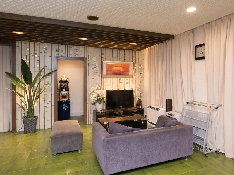 OYO Business Hotel Koyo image