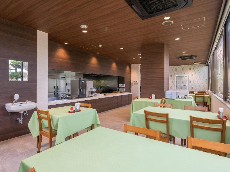 OYO Business Hotel Koyo image
