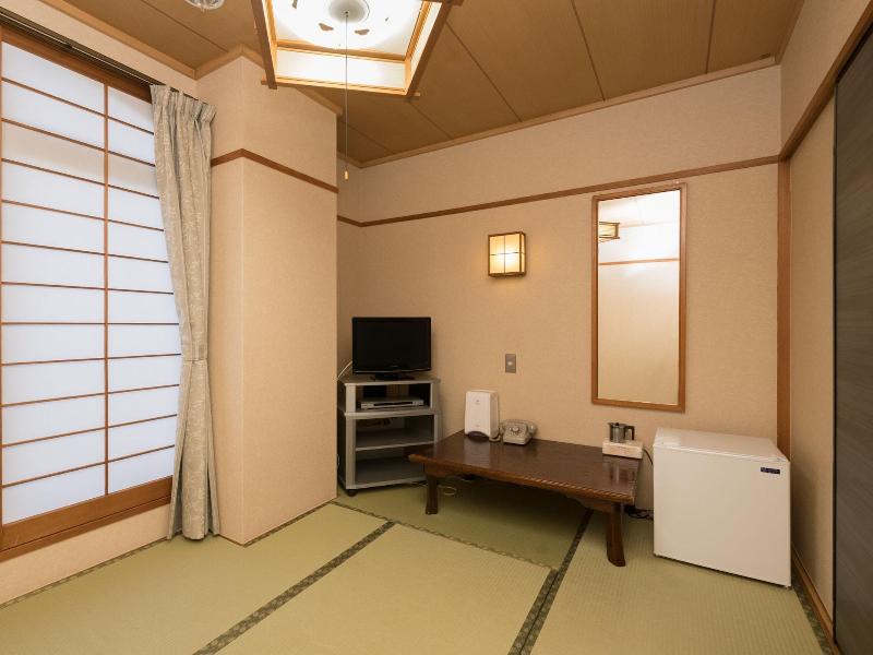 OYO Business Hotel Koyo image
