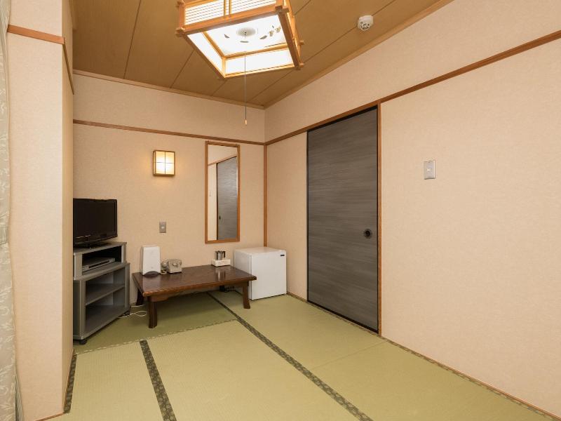 OYO Business Hotel Koyo image