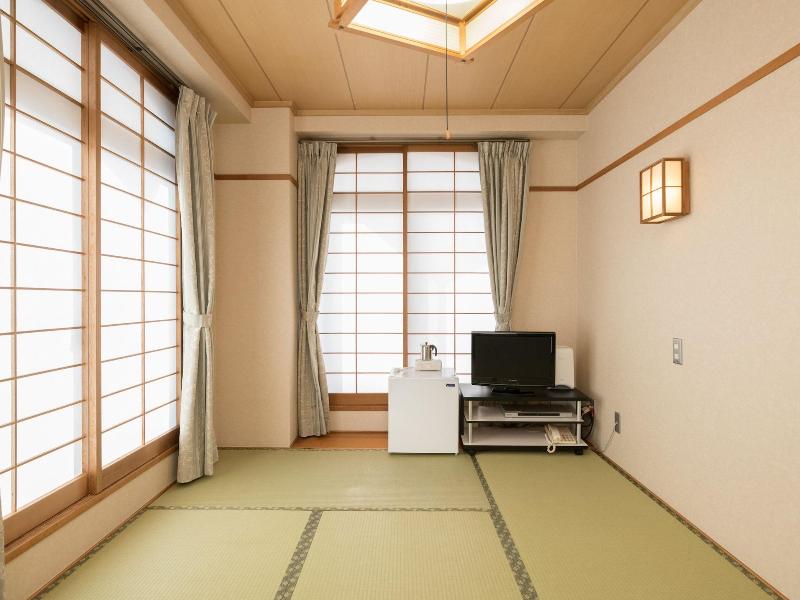 OYO Business Hotel Koyo image