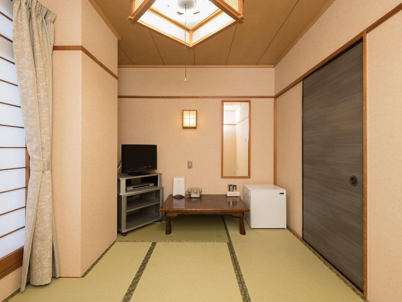 OYO Business Hotel Koyo image