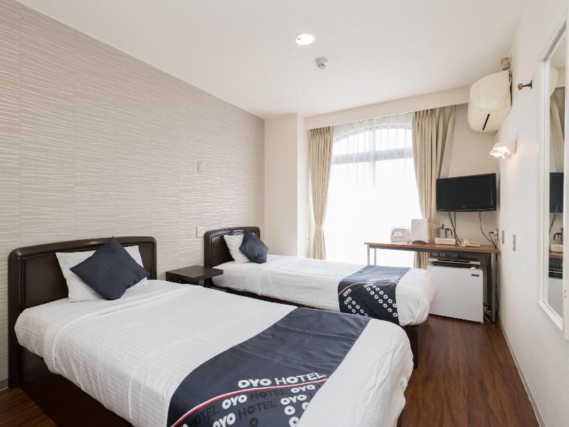OYO Business Hotel Koyo image