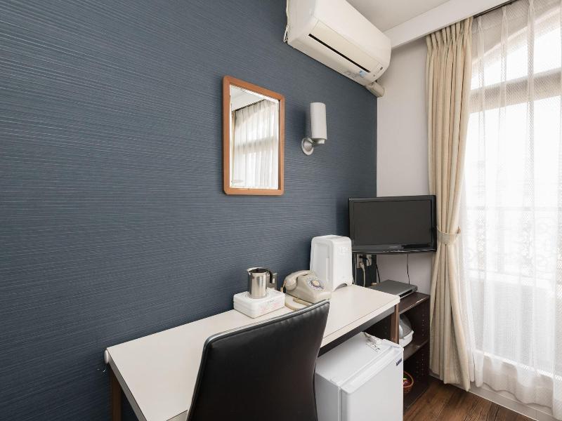 OYO Business Hotel Koyo image