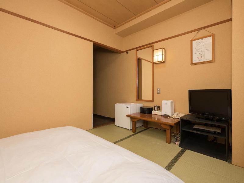 OYO Business Hotel Koyo image