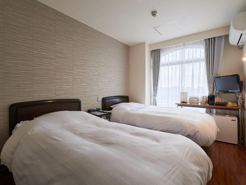 OYO Business Hotel Koyo image