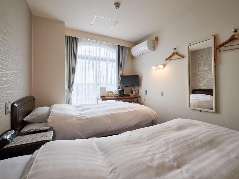 OYO Business Hotel Koyo image