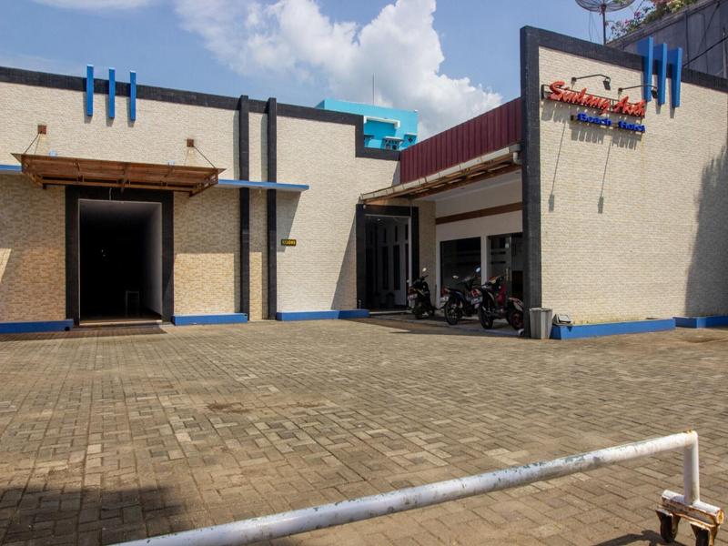 Formerly Reddoorz Near Goa Panggung