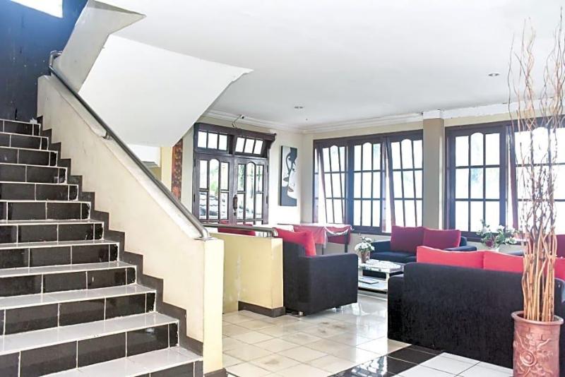 Formerly Reddoorz Plus @ Tirta Kencana Hotel image