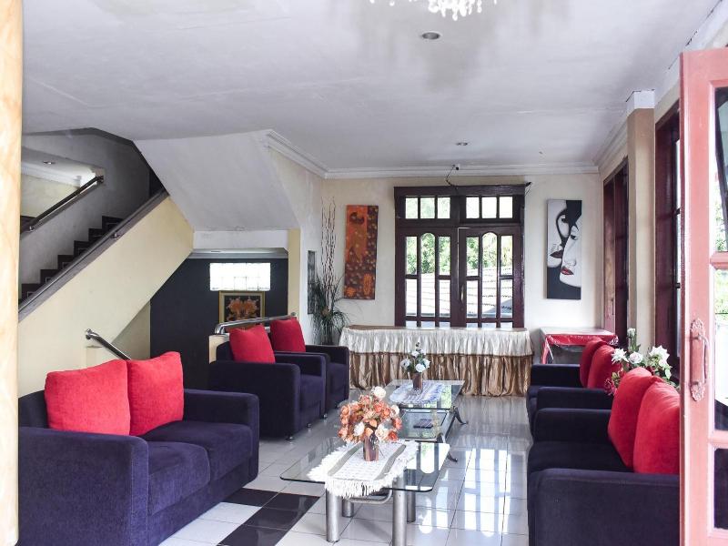 Formerly Reddoorz Plus @ Tirta Kencana Hotel image