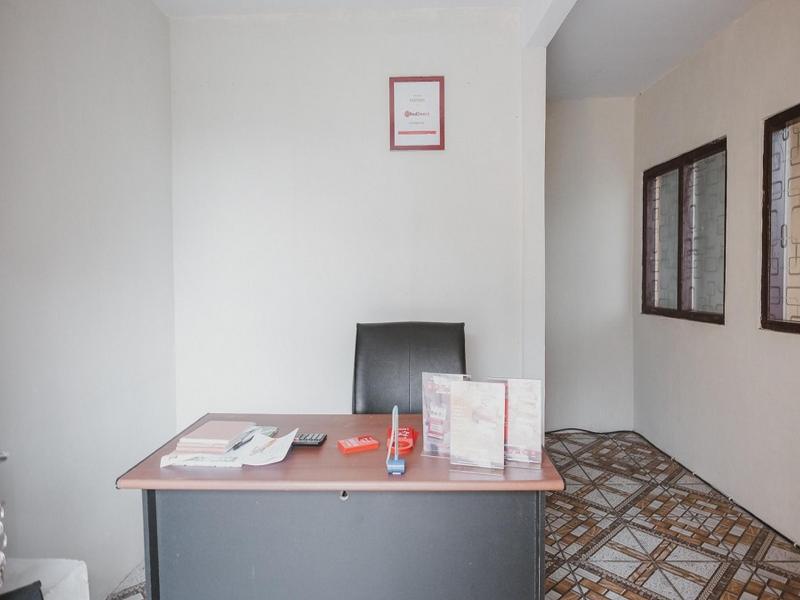 Formerly Reddoorz Syariah @ Jalan Dieng — view