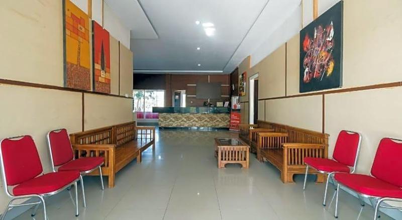 Formerly Reddoorz @ Hotel Putri Gading Bengkulu image