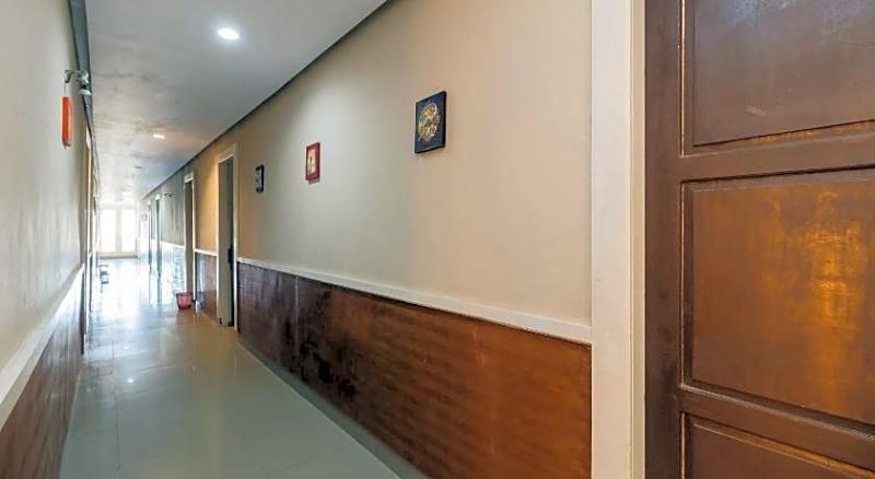Formerly Reddoorz @ Hotel Putri Gading Bengkulu image