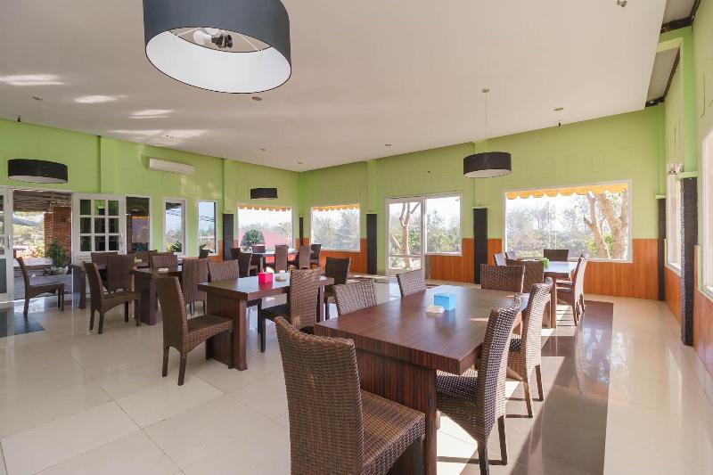 Formerly Reddoorz @ Hotel Putri Gading Bengkulu image