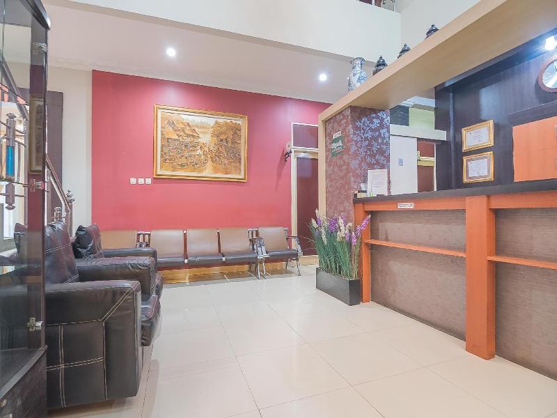 Formerly Reddoorz Syariah Plus @ Banjarbaru 2 image
