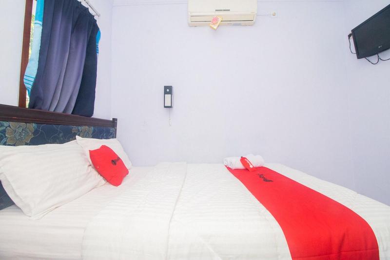 Formerly Reddoorz Near Pantai Boom image