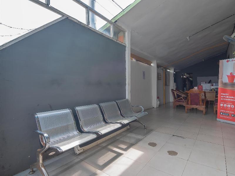 Formerly Reddoorz Syariah Jalan Cilik Riwut Kapuas image 9