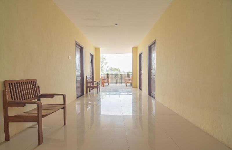 Formerly Reddoorz Syariah Jalan Cilik Riwut Kapuas image