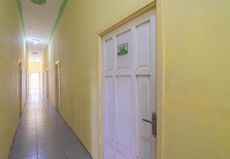 Formerly Reddoorz Syariah Jalan Cilik Riwut Kapuas image