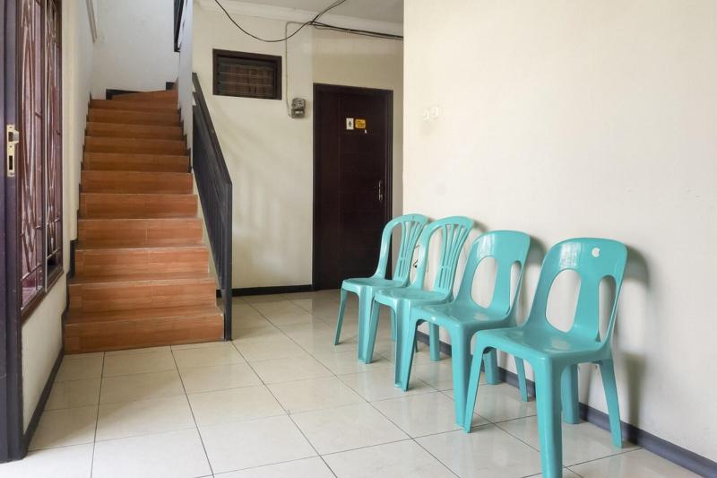 Formerly Reddoorz Near Widya Mandala University image