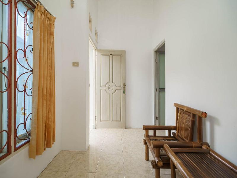Formerly Reddoorz Watervang Lubuk Linggau 2