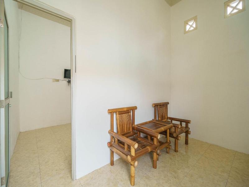 Formerly Reddoorz Watervang Lubuk Linggau 2