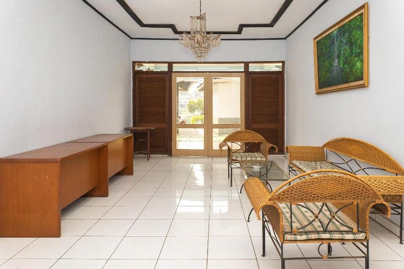 Formerly Reddoorz @ Hotel Damanaka Pangalengan image