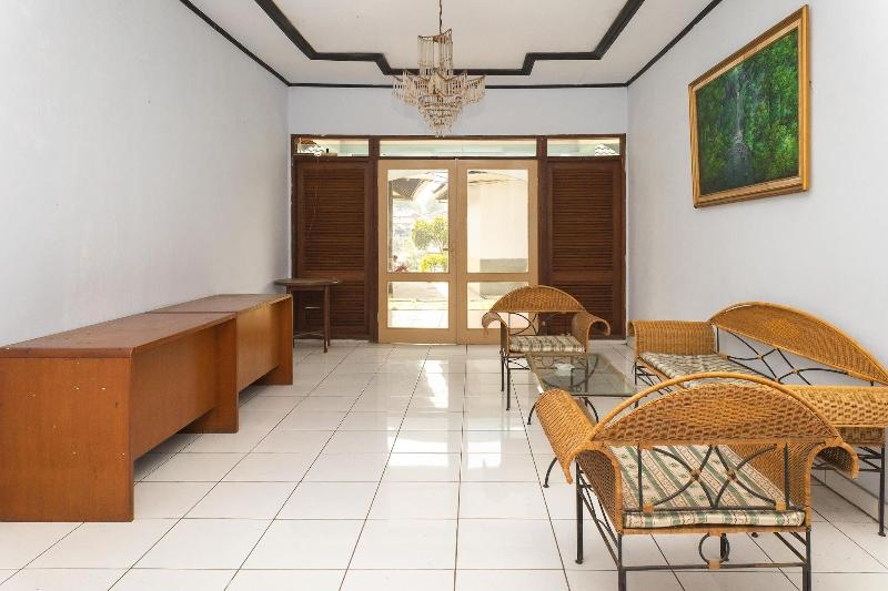 Formerly Reddoorz @ Hotel Damanaka Pangalengan image