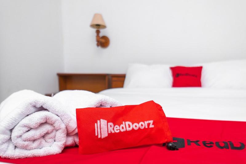Formerly Reddoorz @ Hotel Damanaka Pangalengan image
