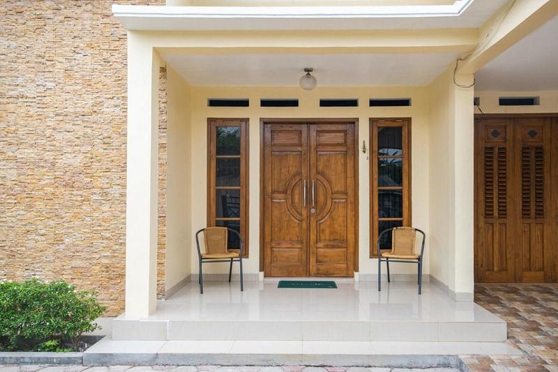 Formerly Reddoorz Syariah Near Grand Kota Bintang image