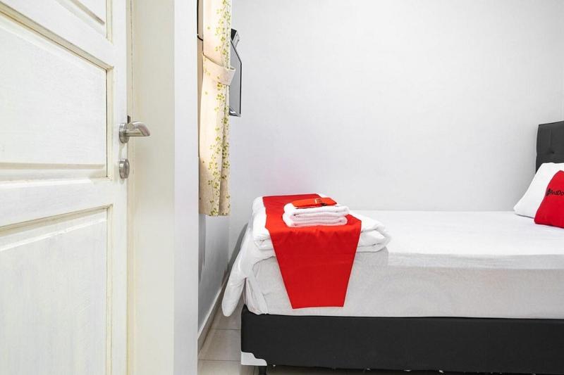 Formerly Reddoorz Syariah Near Grand Kota Bintang image