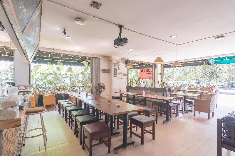 Formerly Reddoorz @ H. Agus Salim Street image