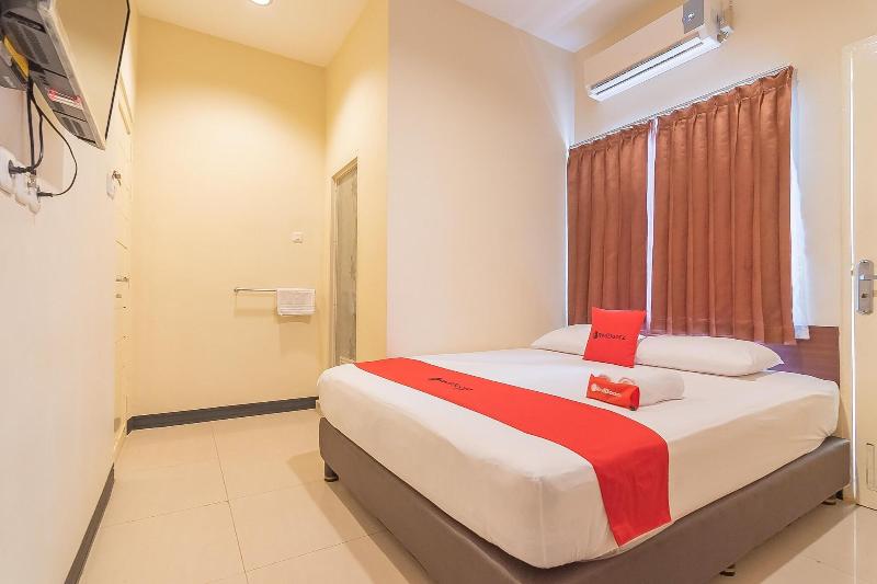Formerly Reddoorz @ H. Agus Salim Street image