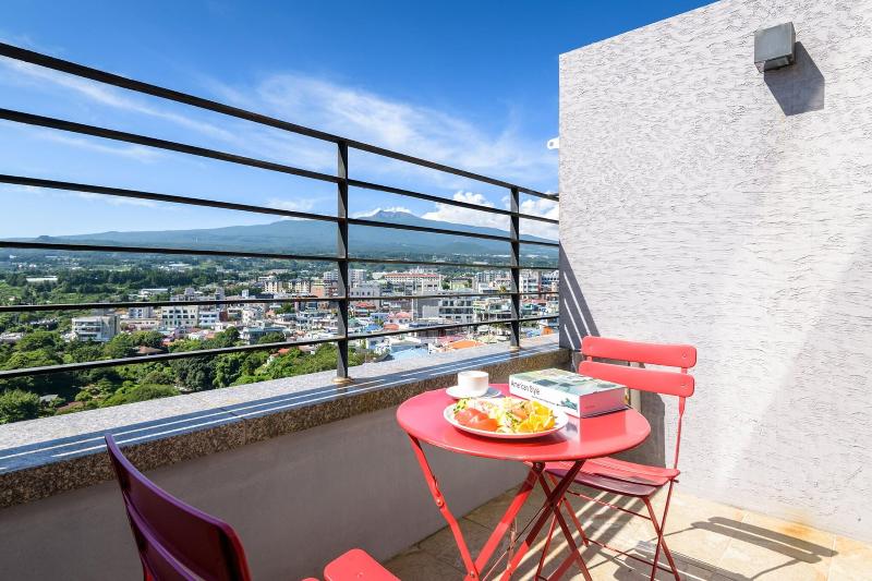 Shinshin Hotel Cheonjiyeon image