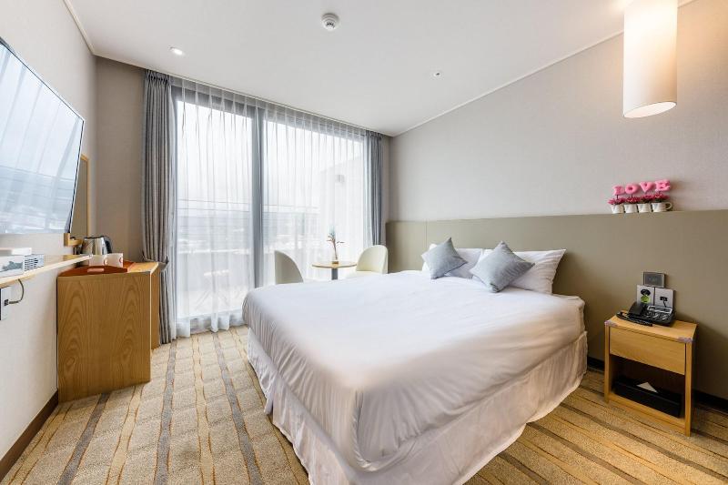 Shinshin Hotel Cheonjiyeon image