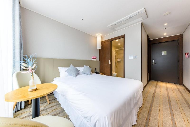 Shinshin Hotel Cheonjiyeon image