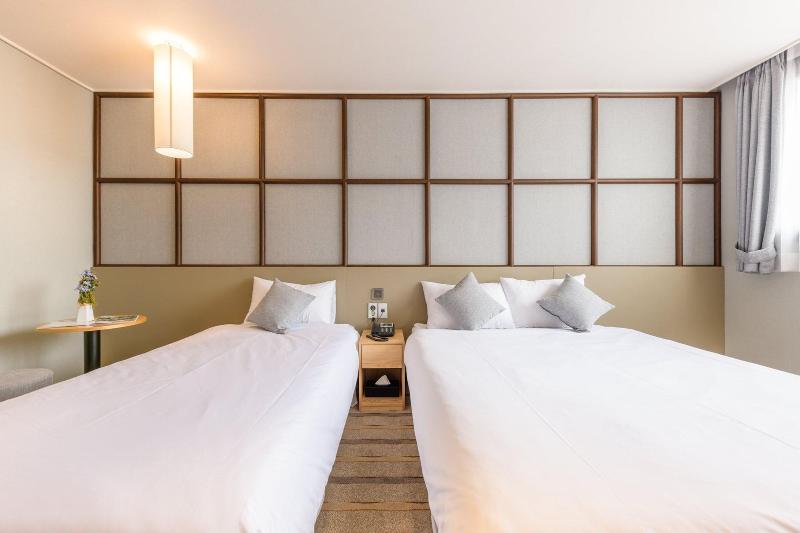 Shinshin Hotel Cheonjiyeon image