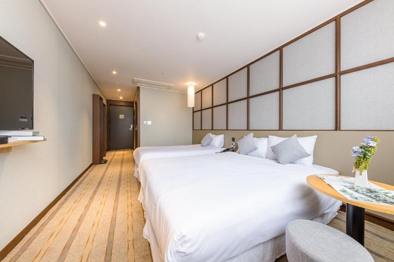 Shinshin Hotel Cheonjiyeon image