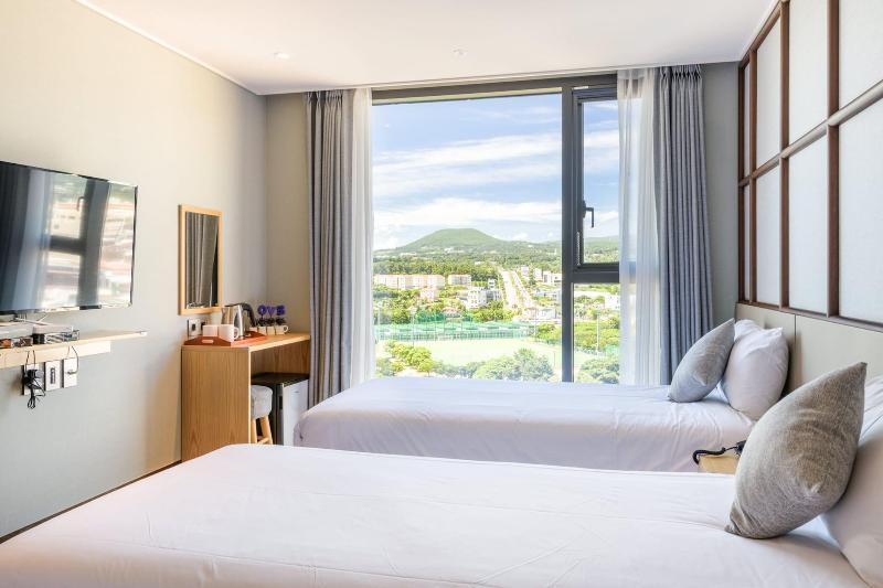 Shinshin Hotel Cheonjiyeon image