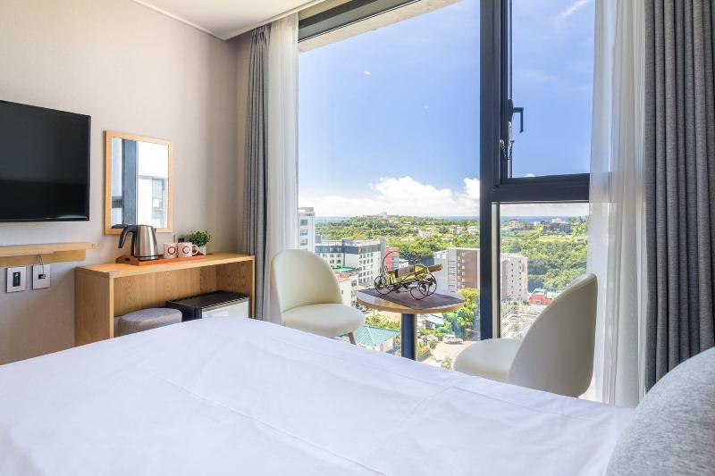 Shinshin Hotel Cheonjiyeon image