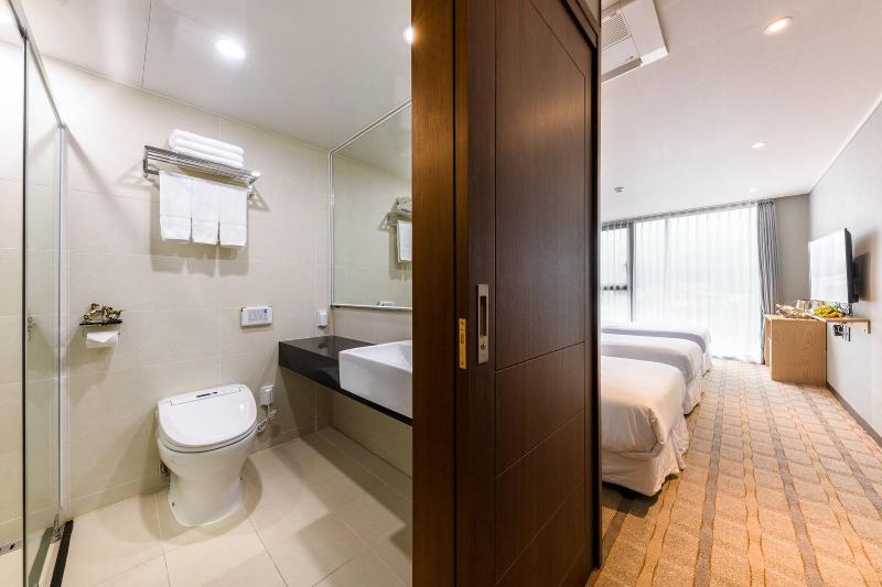Shinshin Hotel Cheonjiyeon image