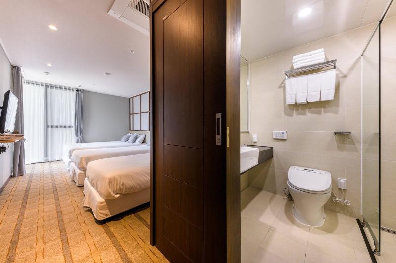 Shinshin Hotel Cheonjiyeon image