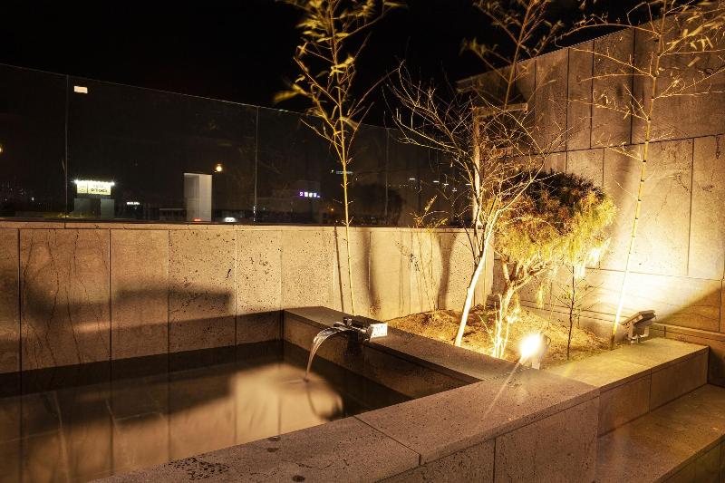 Hotel Top Castle Gwangju image