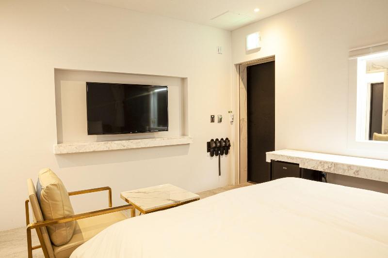 Hotel Top Castle Gwangju image