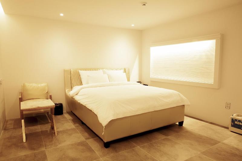 Hotel Top Castle Gwangju image